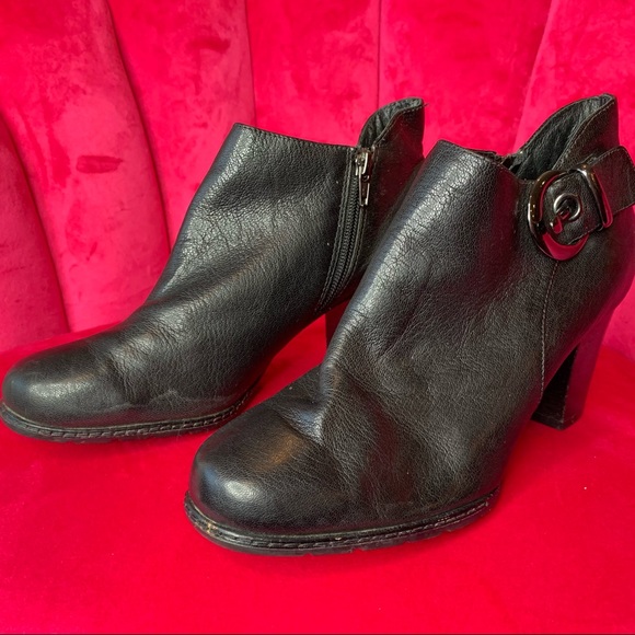 Clarks Artisan Active Black Leather Booties 8.5 - Picture 4 of 4